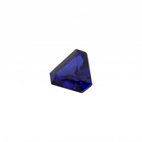 zafiro azul triángulo cm, zafiro azul, piedras sintéticas, triangulo y delta sintética facetada